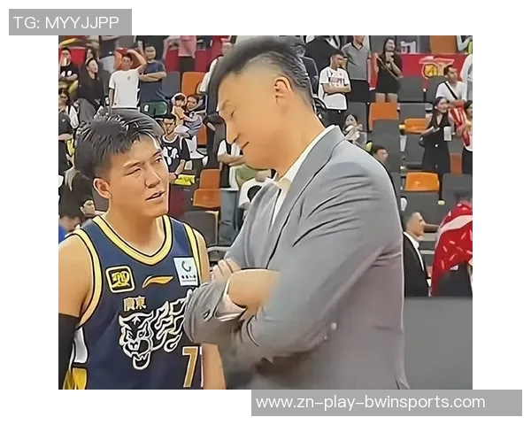 黄荣奇重返南京同曦与贝帅再度携手签下为期一年的C类合同 黄荣奇重返南京同曦与贝帅再度携手签下为期一年的C类合同