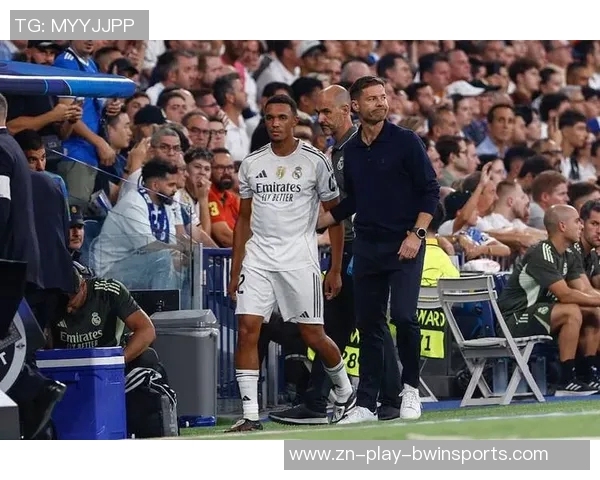 西媒报道阿诺德门迪有望出战尤文阿拉巴等球员出场情况待定 西媒报道阿诺德门迪有望出战尤文阿拉巴等球员出场情况待定