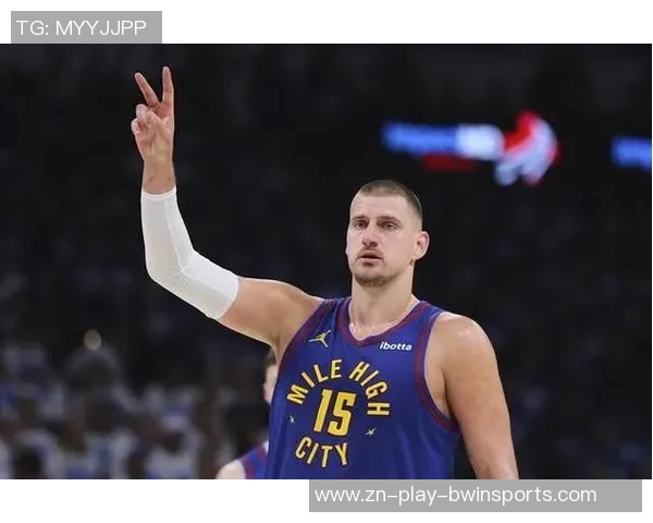 约基奇上半场仅出手一次掘金主帅称对手防守策略让他无需单打独斗 约基奇上半场仅出手一次掘金主帅称对手防守策略让他无需单打独斗