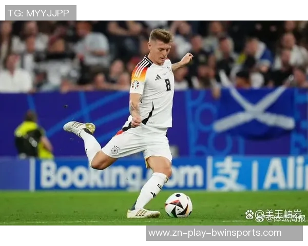 今日趣图:维尔茨巧妙躲避对抗土豆般的传球让球权瞬间消失 今日趣图:维尔茨巧妙躲避对抗土豆般的传球让球权瞬间消失