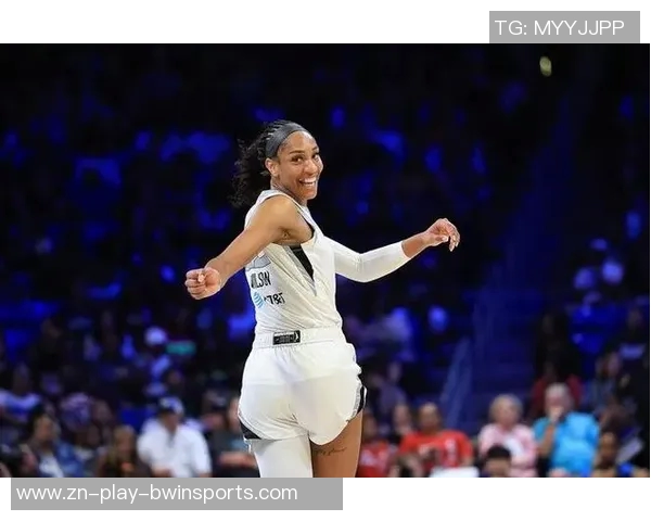 阿德巴约赛后吐槽阿贾汗臭味直言袜子太酸引发热议 阿德巴约赛后吐槽阿贾汗臭味直言袜子太酸引发热议