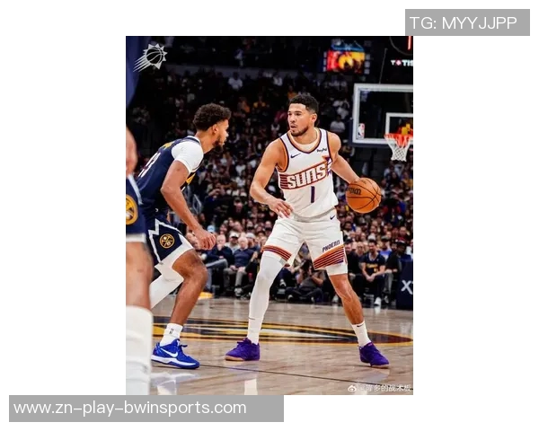 布克本赛季场均253次空位三分球引领联盟展现超强投射能力